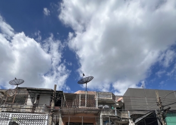 寻找辉煌店铺的老板们、可以合作 三层 月租金五万