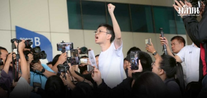 “全国重计票”示威持续 泰国选委会承诺依法核查