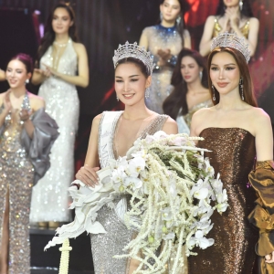泰国美术老师获得第26届蒂芙尼小姐选美大赛冠军！
