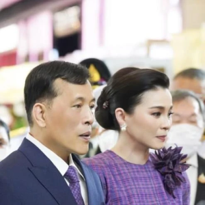 泰国国王哀悼地震遇难者，特准将伤者纳入王室医疗关怀
