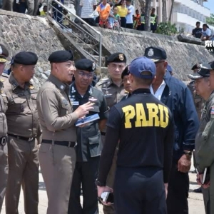 泰警署飞机空难！飞行员舍命避开民宅，5死1重伤