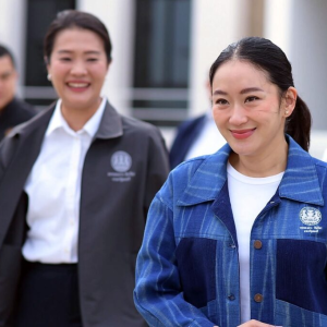 泰总理佩通坦强调和平抗议是公民权利！面对请辞集会不设特别措施！