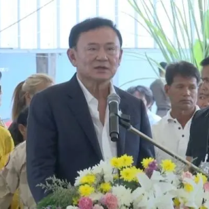 录音门事件冲击，泰国前总理他信称再也不和柬方“私聊”