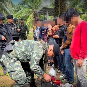 泰军半个多月连抓158名柬籍偷渡者