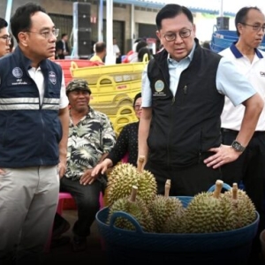 泰商业部视察勿洞榴莲，助力其进入国内外市场