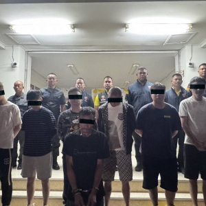 泰国海军逮捕多名偷渡涉诈中国人