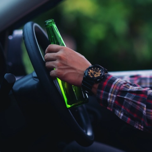 泰国警方提醒：拒绝酒精检测=立即违法