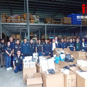曼谷18家仓库暗藏假货与非法进口商品，价值超500万被查封
