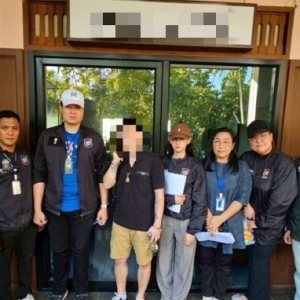 中国男子非法销售佛牌被泰国警方逮捕